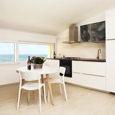 Apartman Orizzontemare Beachside Suites