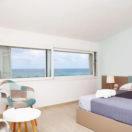 Orizzontemare Beachside Suites تراباني